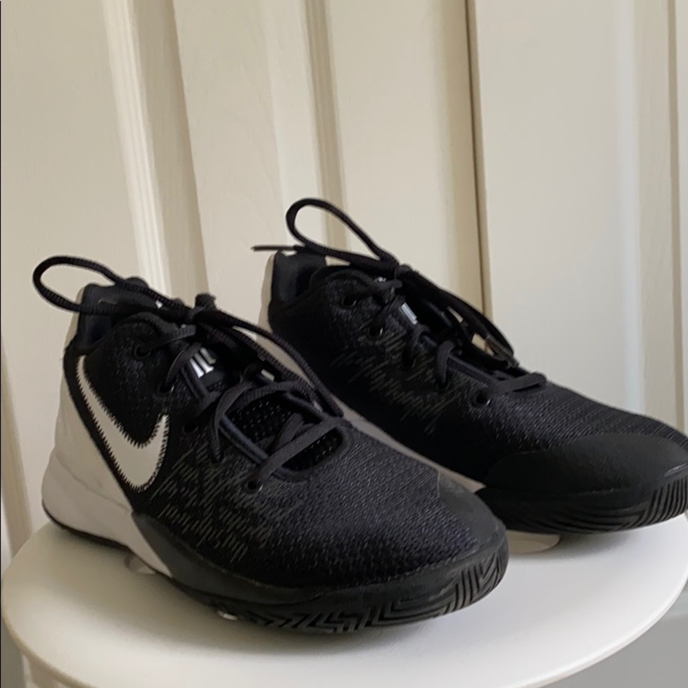 Kids Nike Kyrie basketball shoes